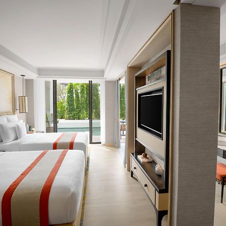 Intercontinental Phuket Resort By Ihg Kamala Beach Exteriör bild Deluxe Pool Access