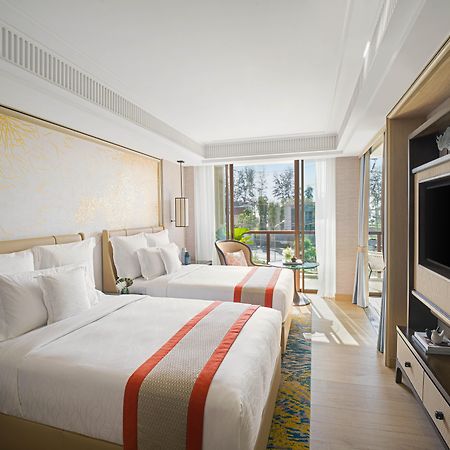 Intercontinental Phuket Resort By Ihg Kamala Beach Exteriör bild Deluxe Room