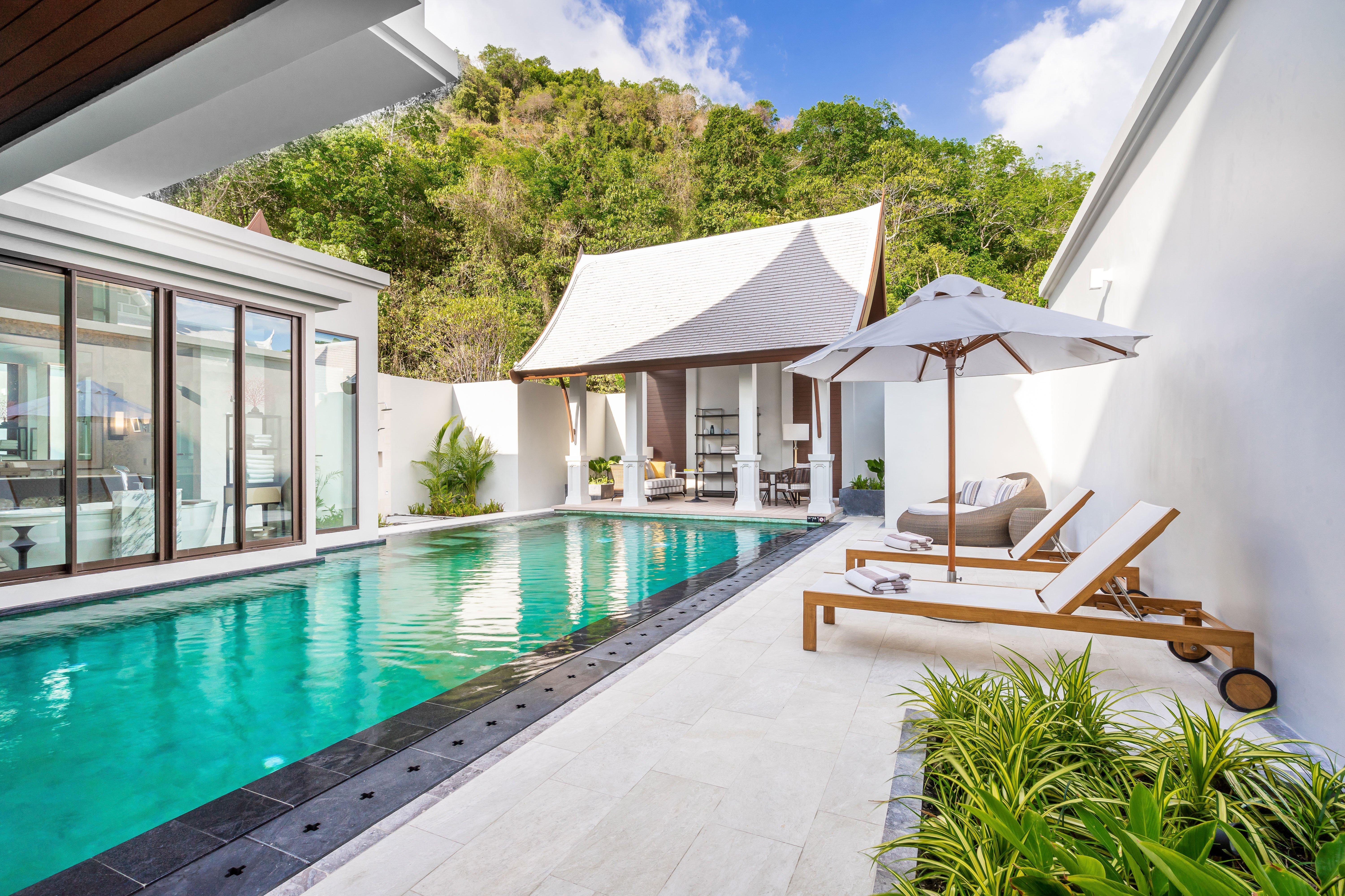 Intercontinental Phuket Resort By Ihg Kamala Beach Exteriör bild Villa at Centara Villas Phuket Shambhala Resort and Spa
