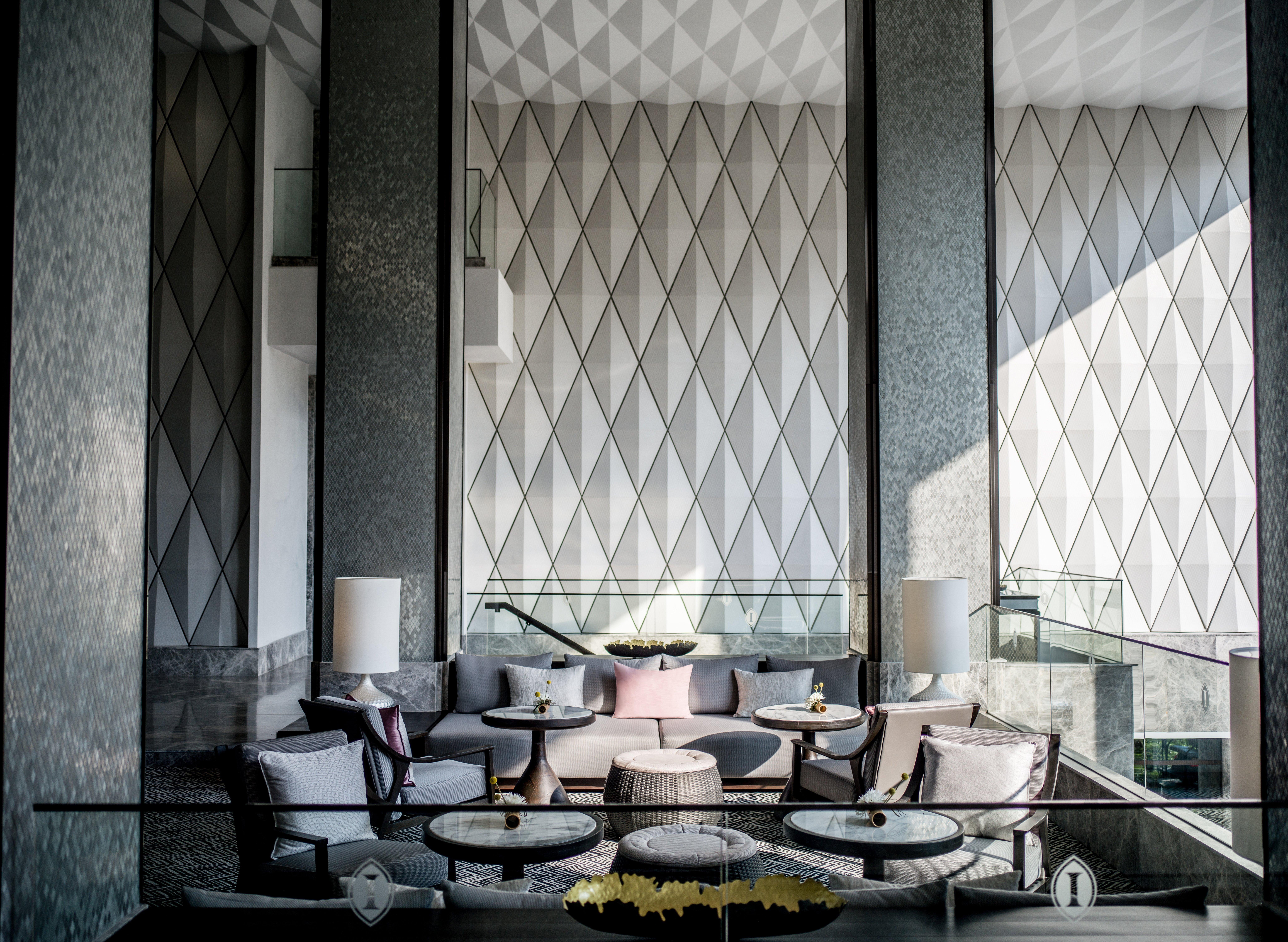 Intercontinental Phuket Resort By Ihg Kamala Beach Exteriör bild The interior of the hotel