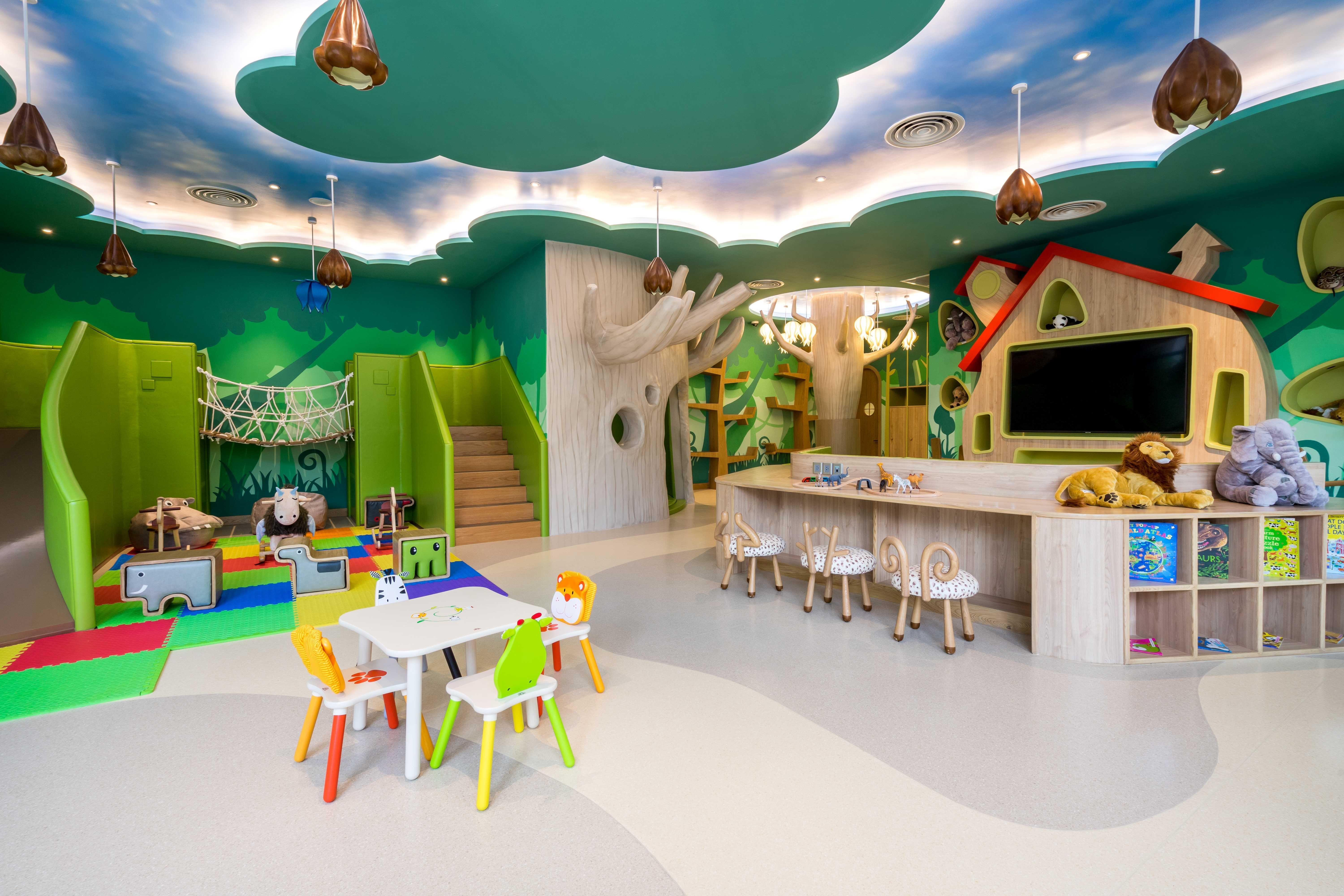 Intercontinental Phuket Resort By Ihg Kamala Beach Exteriör bild The Children's Hospital of Philadelphia